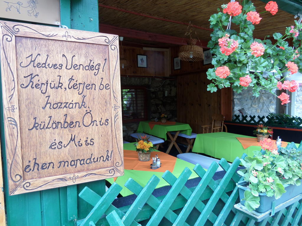 לינה וארוחת בוקר Szilvásvárad Taltos Vendeghaz מראה חיצוני תמונה